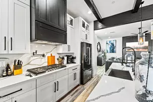 5325 N 83rd Pl, Scottsdale, AZ 85250 - Photo 18