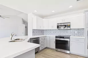 2222 S Yellow Wood Dr, Mesa, AZ 85209 - Photo 14