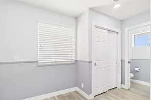 2222 S Yellow Wood Dr, Mesa, AZ 85209 - Photo 16