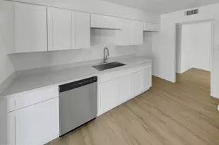 10414 W Sun City Blvd, Sun City, AZ 85351 - Photo 12