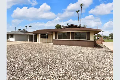 10414 W Sun City Boulevard, Sun City, AZ 85351 - Photo 8
