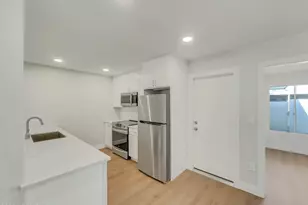 13433 N Emberwood Dr, Sun City, AZ 85351 - Photo 6