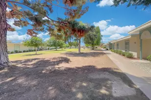 13433 N Emberwood Dr, Sun City, AZ 85351 - Photo 22