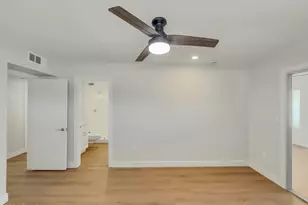 13433 N Emberwood Dr, Sun City, AZ 85351 - Photo 16