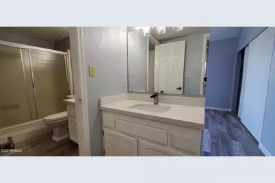 3411 N 12th Place #8, Phoenix, AZ 85014 - Photo 14