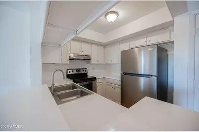 4730 W Northern Avenue #3067, Glendale, AZ 85301 - Photo 10