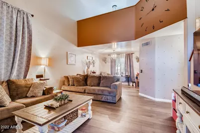 689 S Dodge Street, Gilbert, AZ 85233 - Photo 8