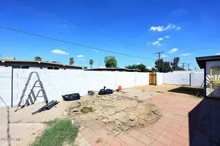 3718 W Puget Ave, Phoenix, AZ 85051 - Photo 22