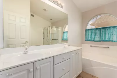 17799 N Lainie Court, Surprise, AZ 85378 - Photo 18