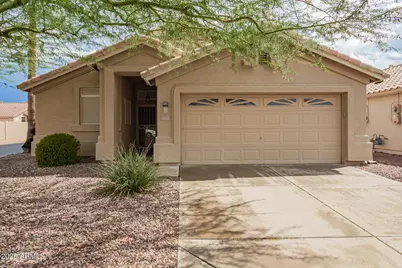 17799 N Lainie Court, Surprise, AZ 85378 - Photo 2