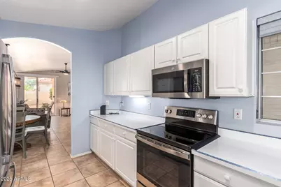 17799 N Lainie Court, Surprise, AZ 85378 - Photo 14