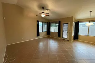 85 W Holstein Trail, San Tan Valley, AZ 85143 - Photo 10