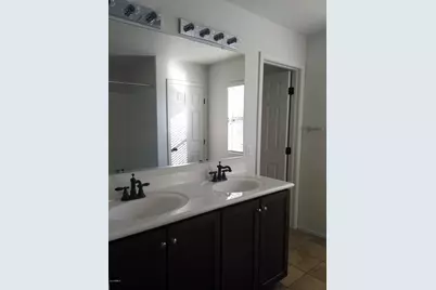 1212 E Canyon Creek Drive, Gilbert, AZ 85295 - Photo 10