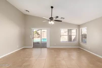 11430 E Prairie Avenue, Mesa, AZ 85212 - Photo 6