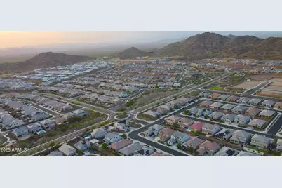 26783 N 70th Lane, Peoria, AZ 85383 - Photo 36