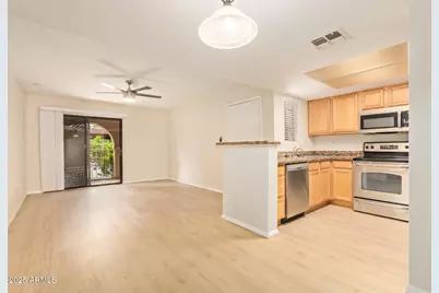 5757 W Eugie Avenue #1040, Glendale, AZ 85304 - Photo 6