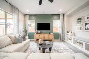 3836 S Gladiolus Cir, Mesa, AZ 85212 - Photo 12