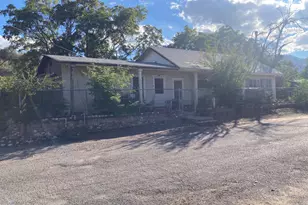 217 W Pinal St, Cottonwood, AZ 86326 - Photo 2