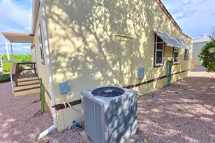 2233 E Behrend Dr, Phoenix, AZ 85024 - Photo 40