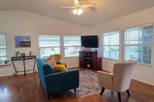 2233 E Behrend Dr, Phoenix, AZ 85024 - Photo 12