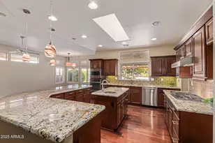 21313 N Limousine Dr, Sun City West, AZ 85375 - Photo 8