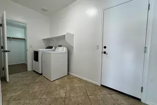 2311 W Hunter Ct, Phoenix, AZ 85085 - Photo 10