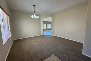 2311 W Hunter Ct, Phoenix, AZ 85085 - Photo 2