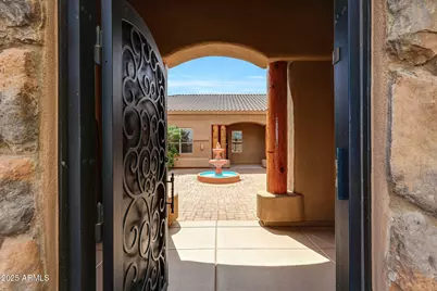 19911 W Clarendon Avenue, Buckeye, AZ 85396 - Photo 8