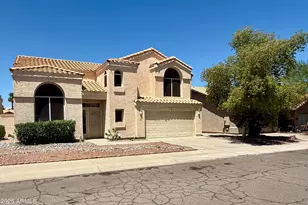 4338 E Brookwood Ct, Phoenix, AZ 85048 - Photo 1