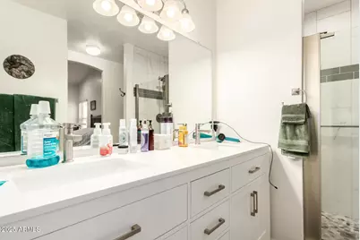 10630 W Mohawk Lane, Peoria, AZ 85382 - Photo 10