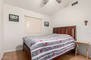 10630 W Mohawk Ln, Peoria, AZ 85382 - Photo 12