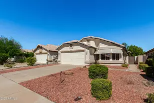 10630 W Mohawk Ln, Peoria, AZ 85382 - Photo 2