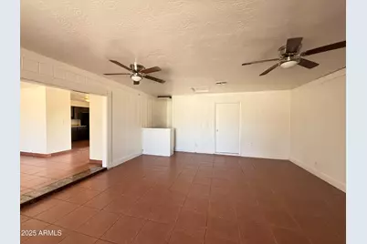 8931 W Monterosa Street, Phoenix, AZ 85037 - Photo 10