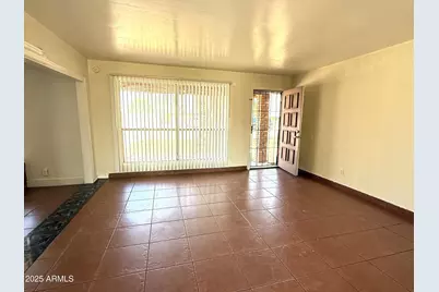 8931 W Monterosa Street, Phoenix, AZ 85037 - Photo 4