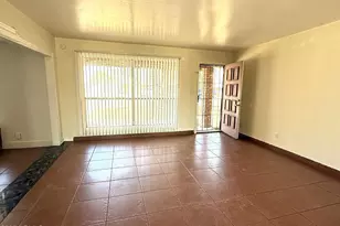 8931 W Monterosa St, Phoenix, AZ 85037 - Photo 4