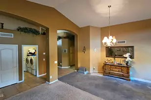 4633 E Desert Sands Dr, Chandler, AZ 85249 - Photo 8