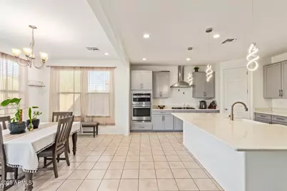 7718 W Jones Avenue, Phoenix, AZ 85043 - Photo 8