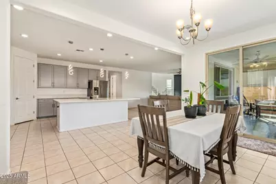 7718 W Jones Avenue, Phoenix, AZ 85043 - Photo 10