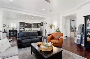 27052 W Oraibi Dr, Buckeye, AZ 85396 - Photo 8