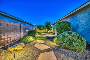 9364 W Cashman Dr, Peoria, AZ 85383 - Photo 32