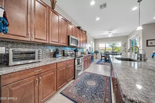 9364 W Cashman Dr, Peoria, AZ 85383 - Photo 14