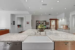 1001 E Caroline Ln, Tempe, AZ 85284 - Photo 22