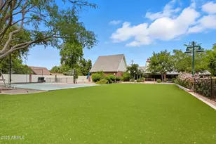 1001 E Caroline Ln, Tempe, AZ 85284 - Photo 108