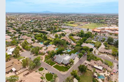 1001 E Caroline Lane, Tempe, AZ 85284 - Photo 132