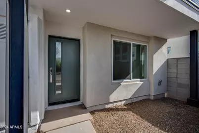 825 N 9th Avenue #10, Phoenix, AZ 85007 - Photo 2