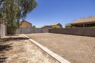 19735 N Pepka Ct, Maricopa, AZ 85138 - Photo 40