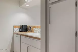 7625 E Camelback Rd, Scottsdale, AZ 85251 - Photo 8