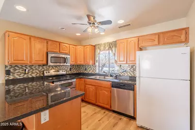 11466 E Neville Avenue, Mesa, AZ 85209 - Photo 10