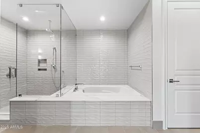 4240 E Camelback Road #401, Phoenix, AZ 85018 - Photo 6