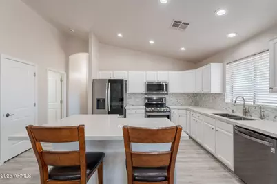 526 W Magma Road, San Tan Valley, AZ 85143 - Photo 16